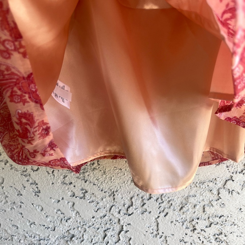 EXPRESS Adjustable Strap Pink Paisley Tank Top with Pearl Details NWT Women’s XL - Picture 4 of 12